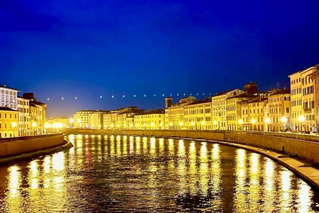 Апартаменты Centro Storico Spina White House Пиза Экстерьер фото